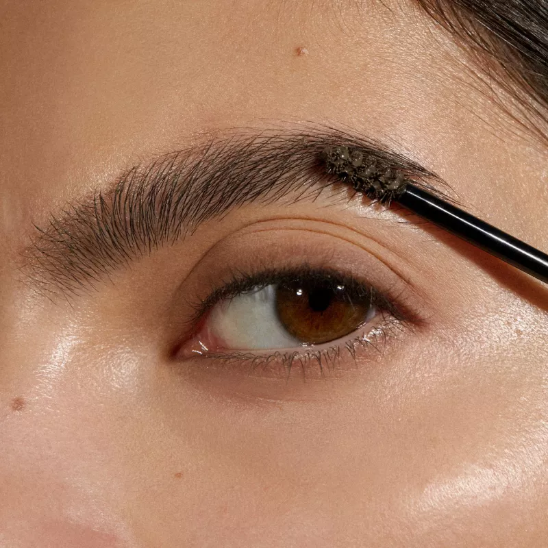 mascara sourcils