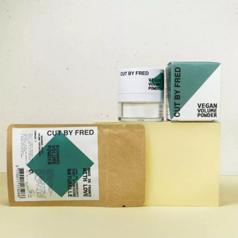 poudre volume cheveux