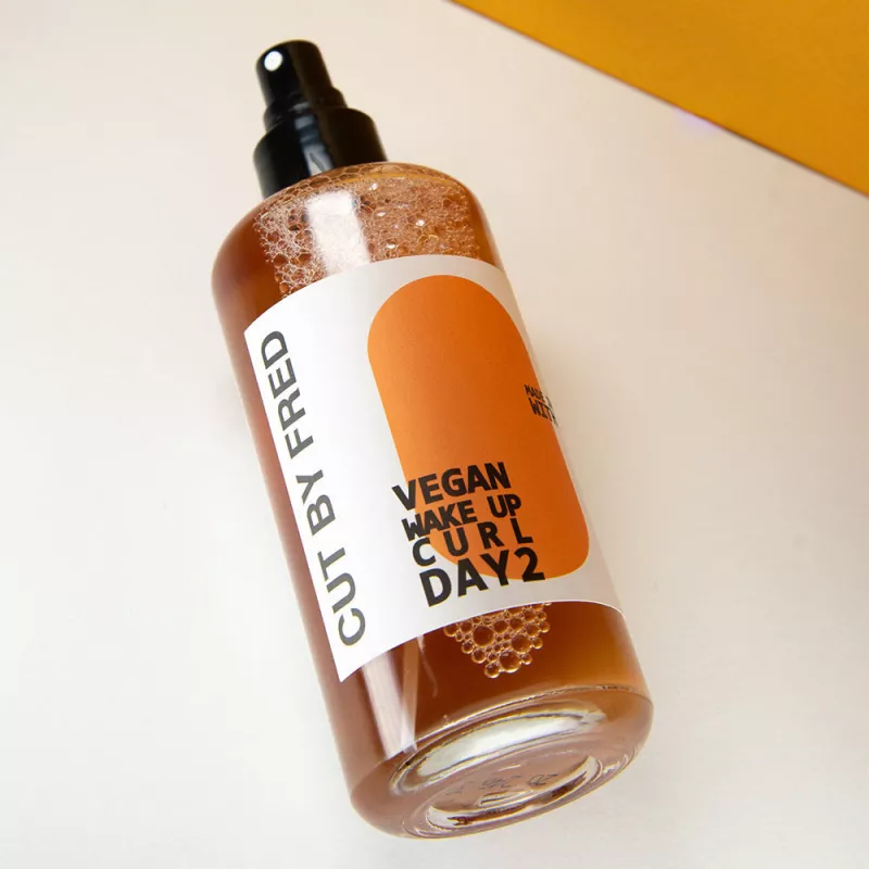 spray cheveux boucles