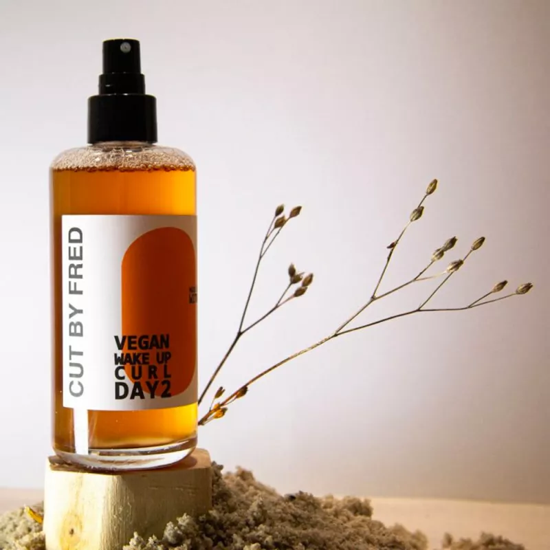 spray cheveux boucles